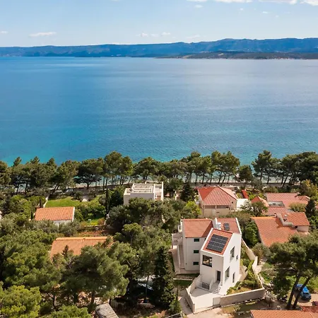New Luxury Beachfront Manera With Heated Pool